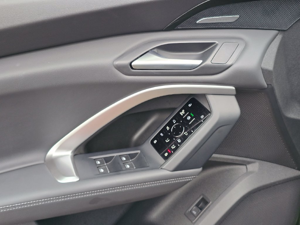Certified 2025 Audi Q5 Prestige AWD/4WD image 21