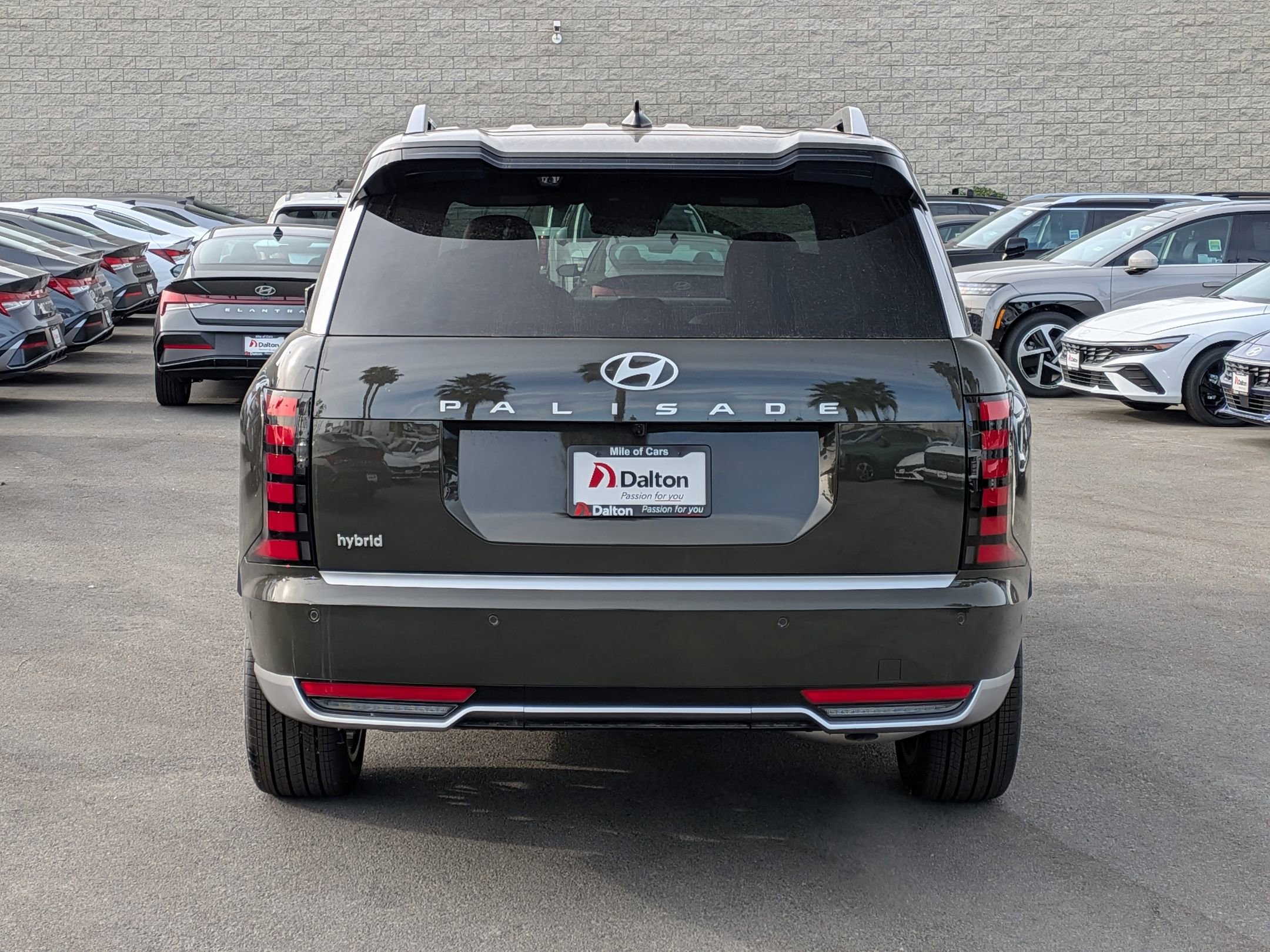 New 2026 Hyundai Palisade Calligraphy FWD image 3