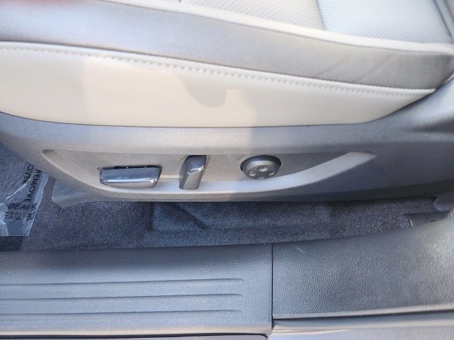 Used 2025 INFINITI QX50 Luxe image 27