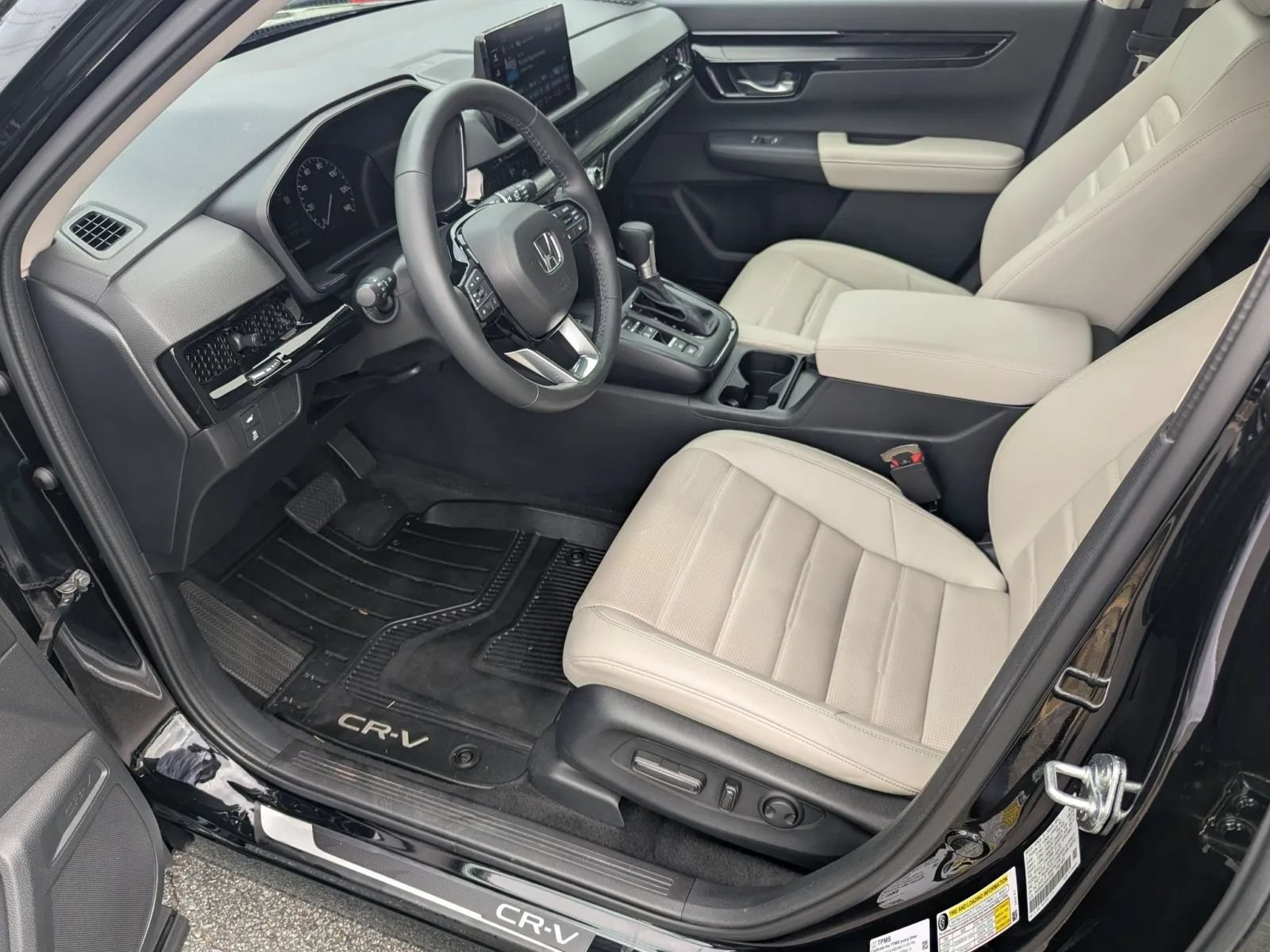 Used 2025 Honda CR-V EX-L image 9