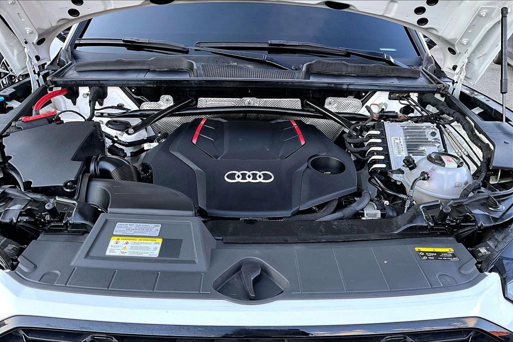 Used 2023 Audi SQ5 Premium Plus w/ Premium Plus Package image 30