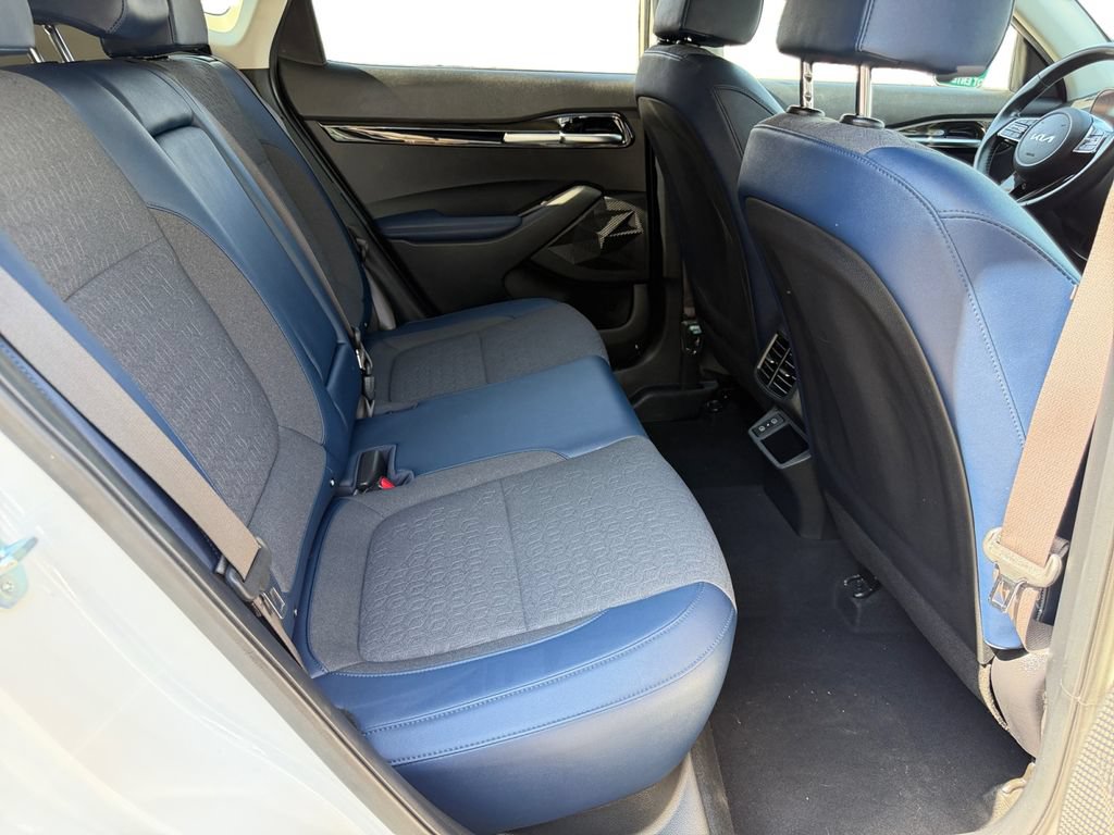 Certified 2024 Kia Seltos S AWD/4WD image 9