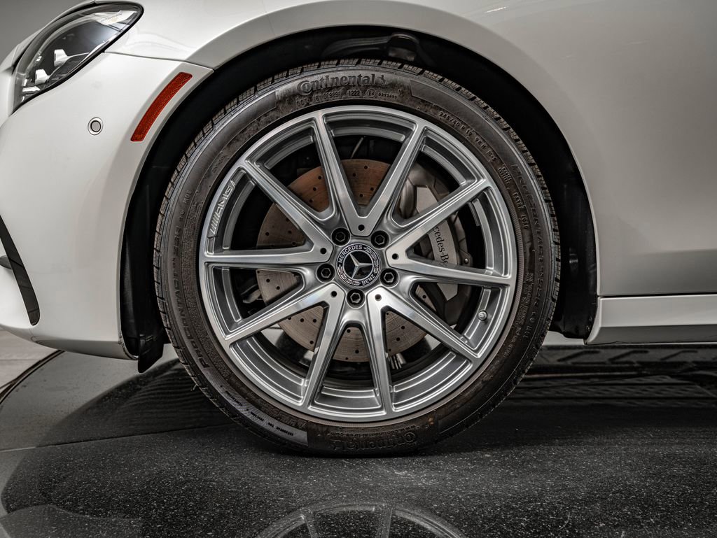 Certified 2022 Mercedes-Benz E 450 4MATIC Sedan image 10