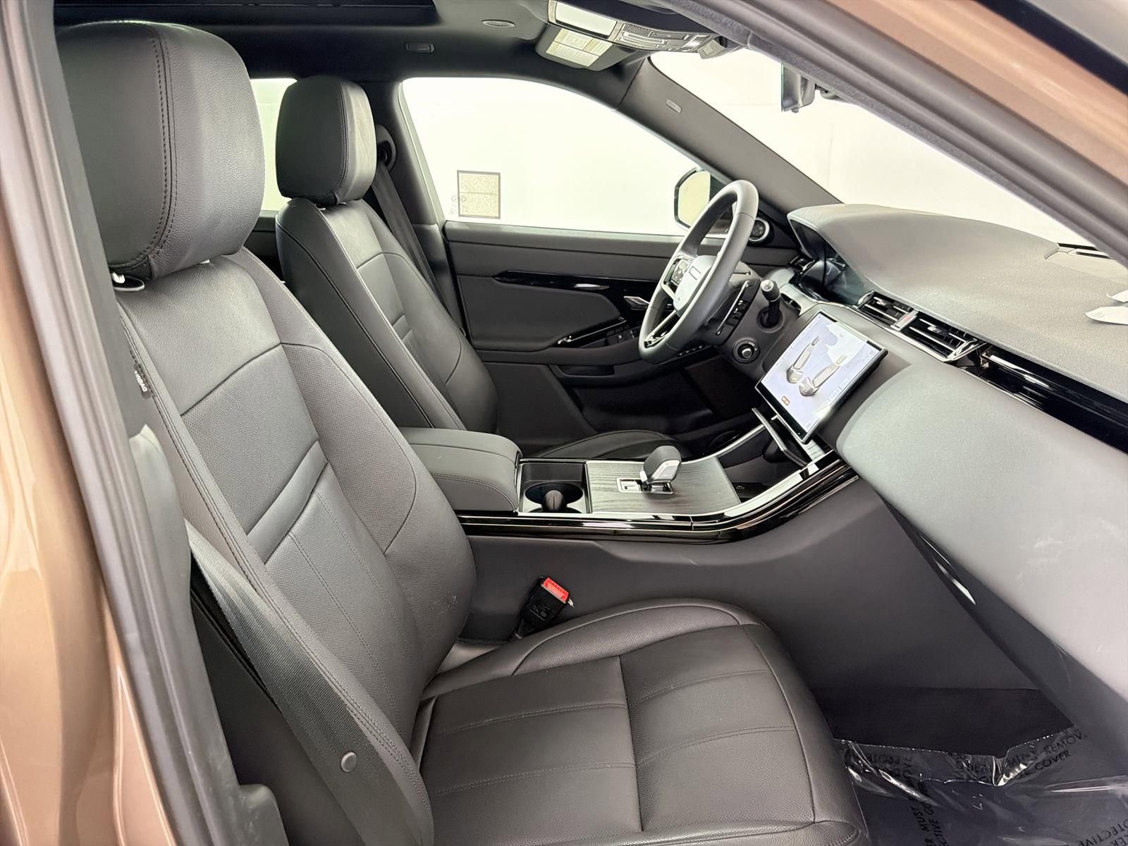 Certified 2026 Land Rover Range Rover Evoque S image 33