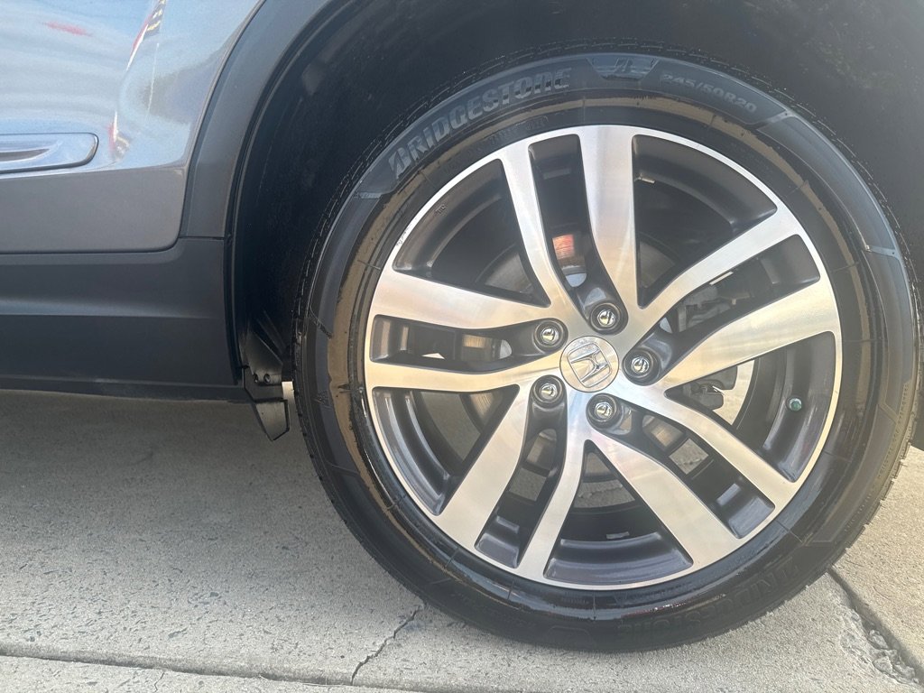 Used 2016 Honda Pilot Touring image 33