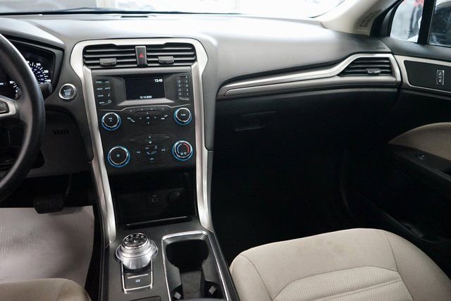 Used 2019 Ford Fusion S image 10