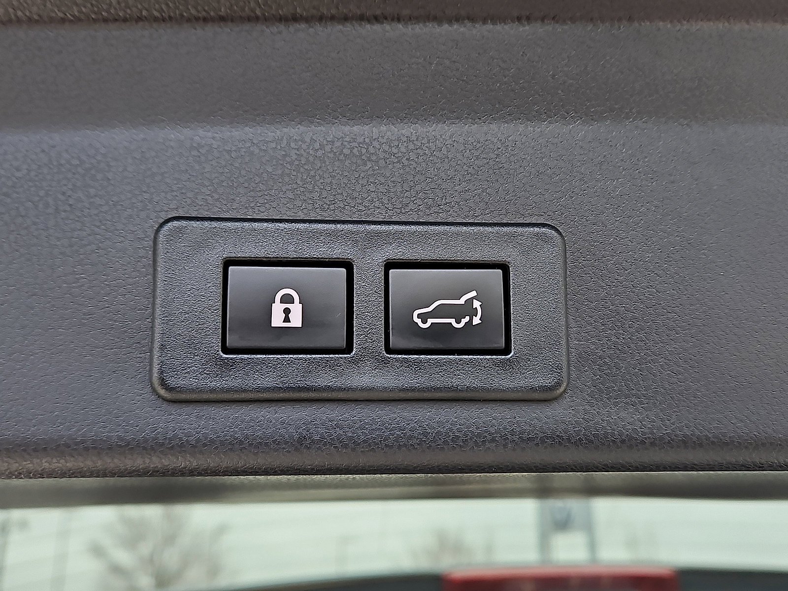 Used 2023 Subaru Ascent Touring image 7