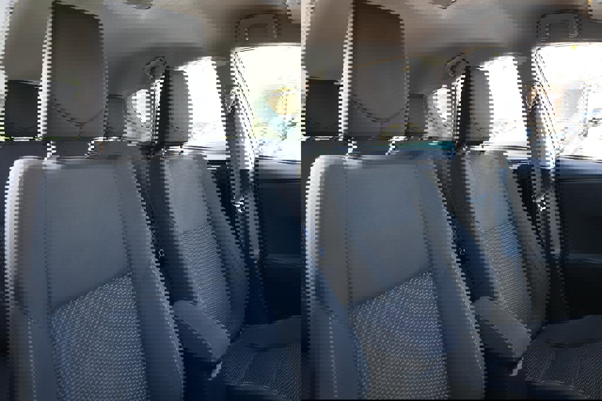 Used 2017 Toyota Corolla iM image 19