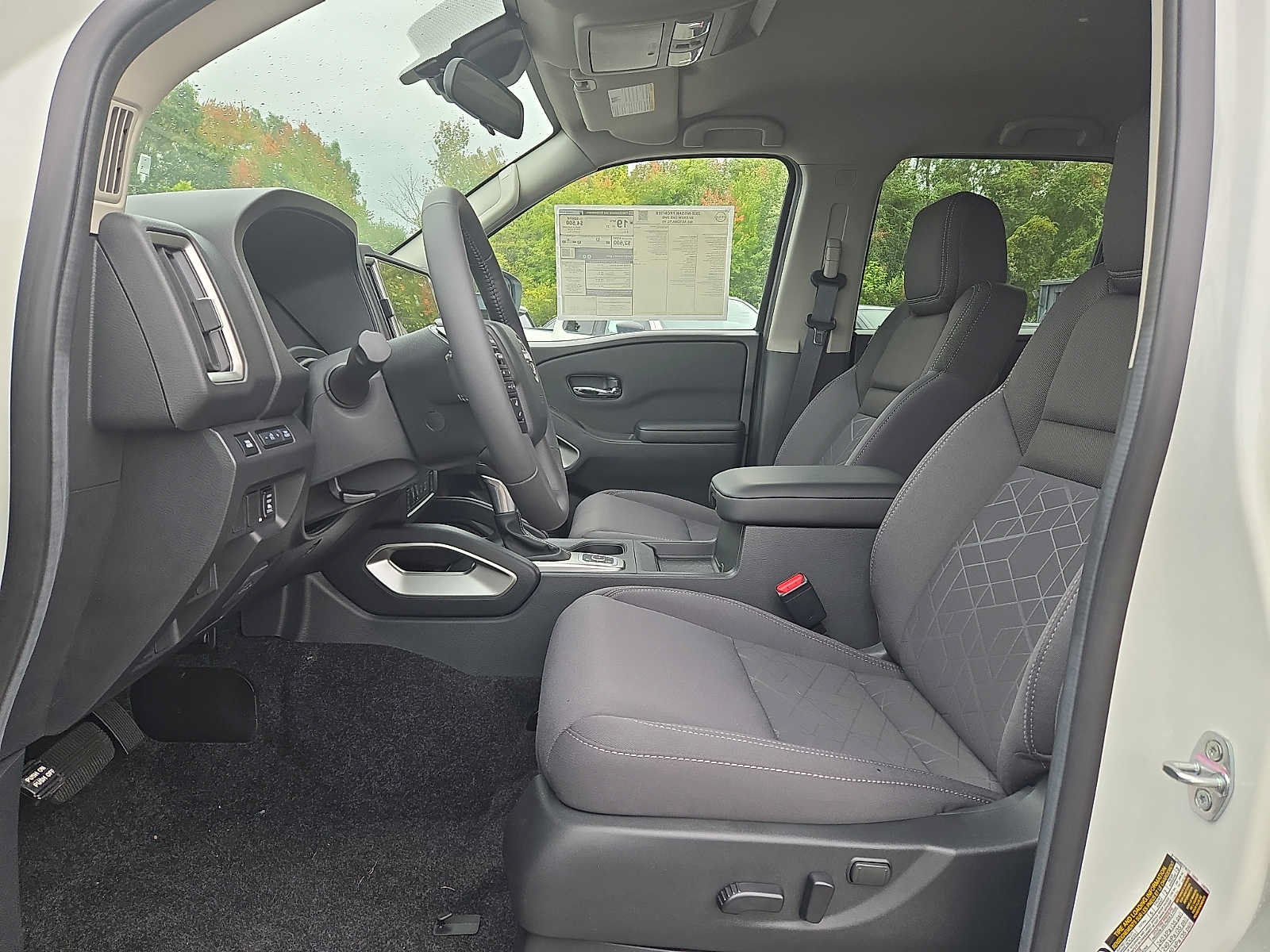 New 2026 Nissan Frontier SV w/ SV Convenience Package AWD/4WD image 11
