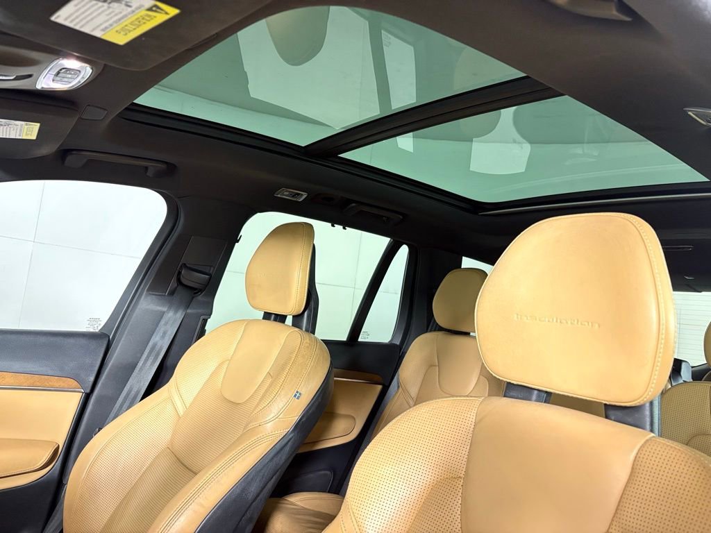 Used 2017 Volvo XC90 T6 Inscription w/ Vision Package AWD/4WD image 16