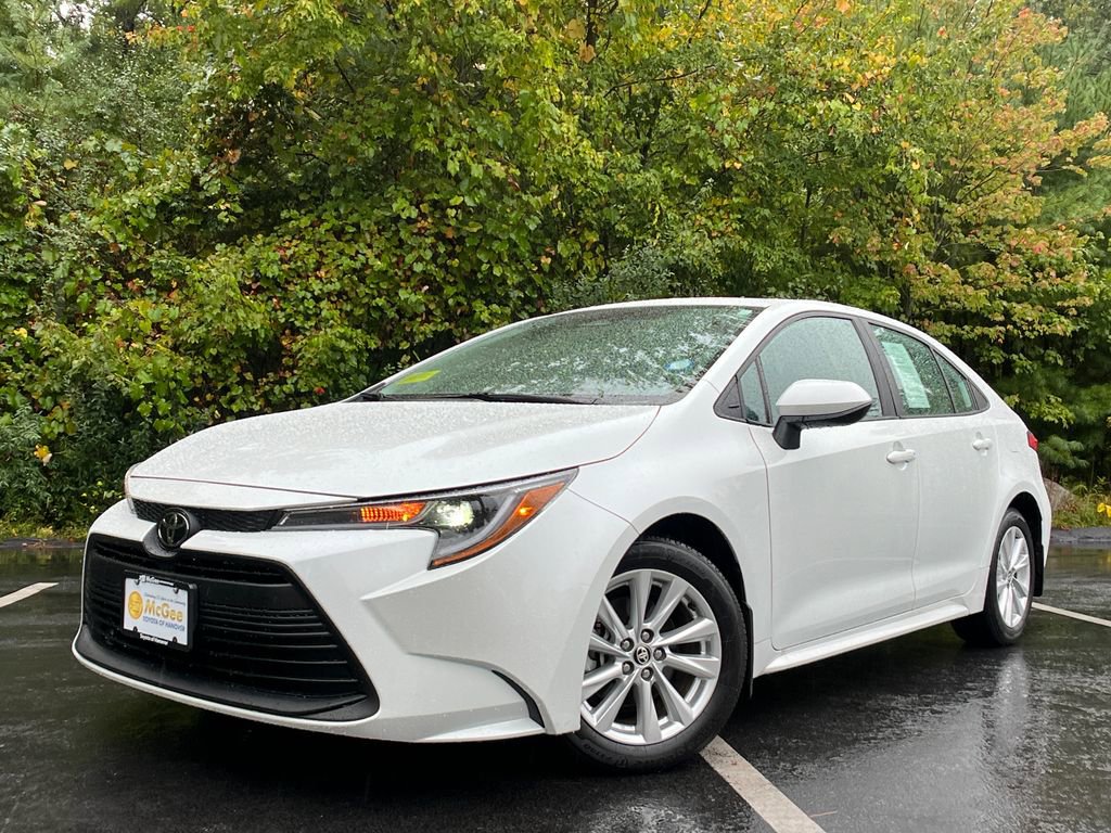 Used 2024 Toyota Corolla LE