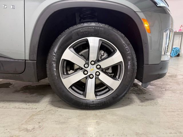 Certified 2023 Chevrolet Traverse LT w/ LT Premium Package image 33