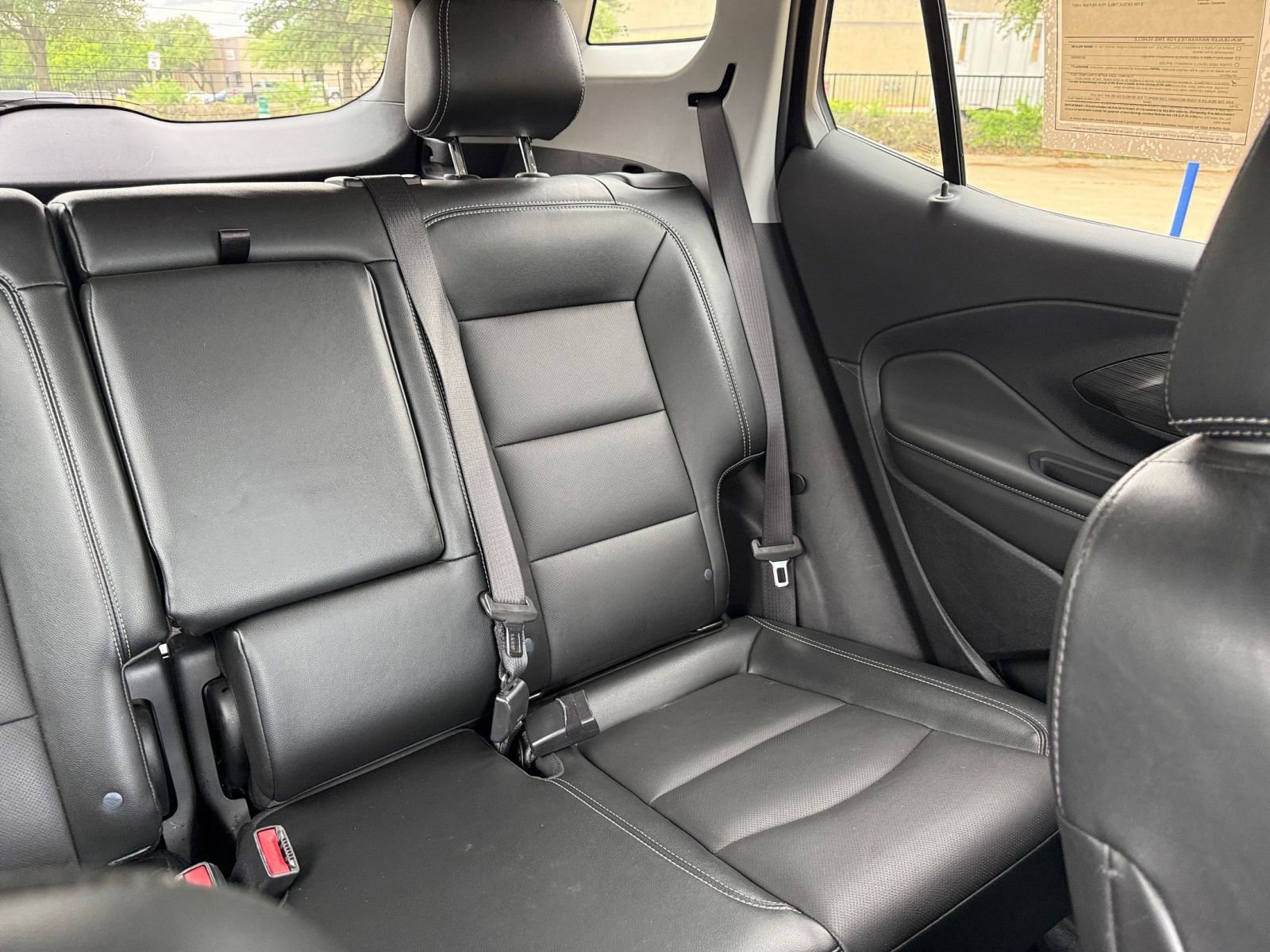 Used 2024 GMC Terrain SLT image 38