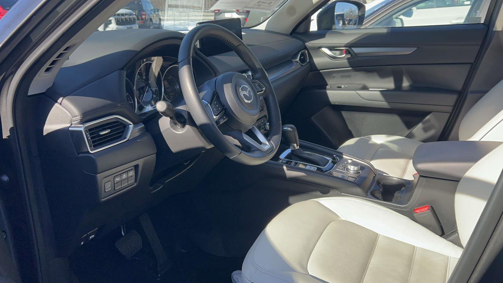 Used 2024 MAZDA CX-5 AWD 2.5 S w/ Preferred Package image 30