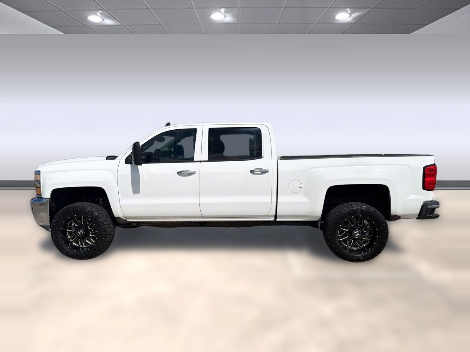 Used 2015 Chevrolet Silverado 2500 LTZ w/ LTZ Plus Package AWD/4WD image 2