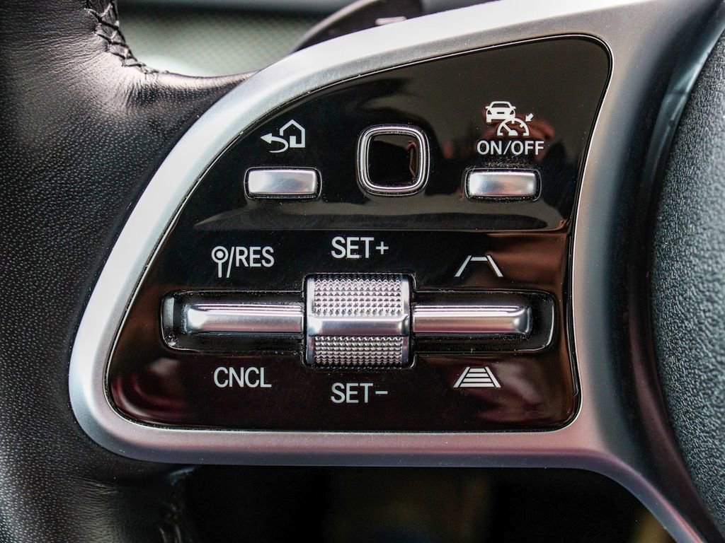Used 2022 Mercedes-Benz GLS 450 4MATIC image 30