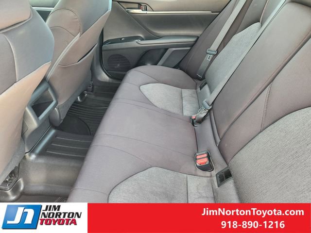Used 2019 Toyota Camry LE FWD image 31