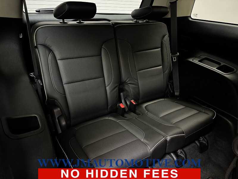 Used 2019 GMC Acadia Denali image 19