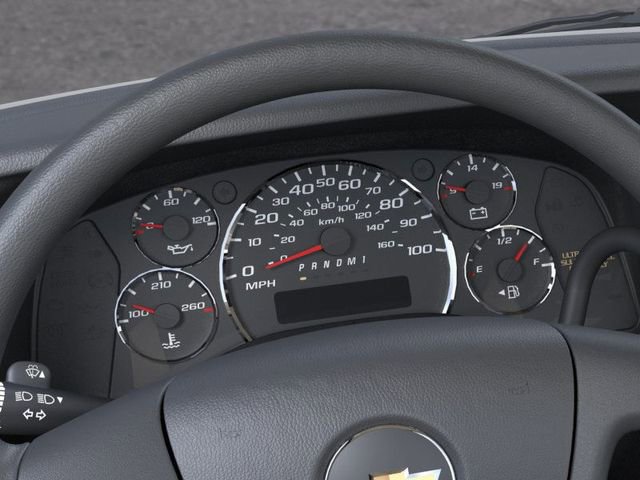 New 2025 Chevrolet Express 3500 image 19