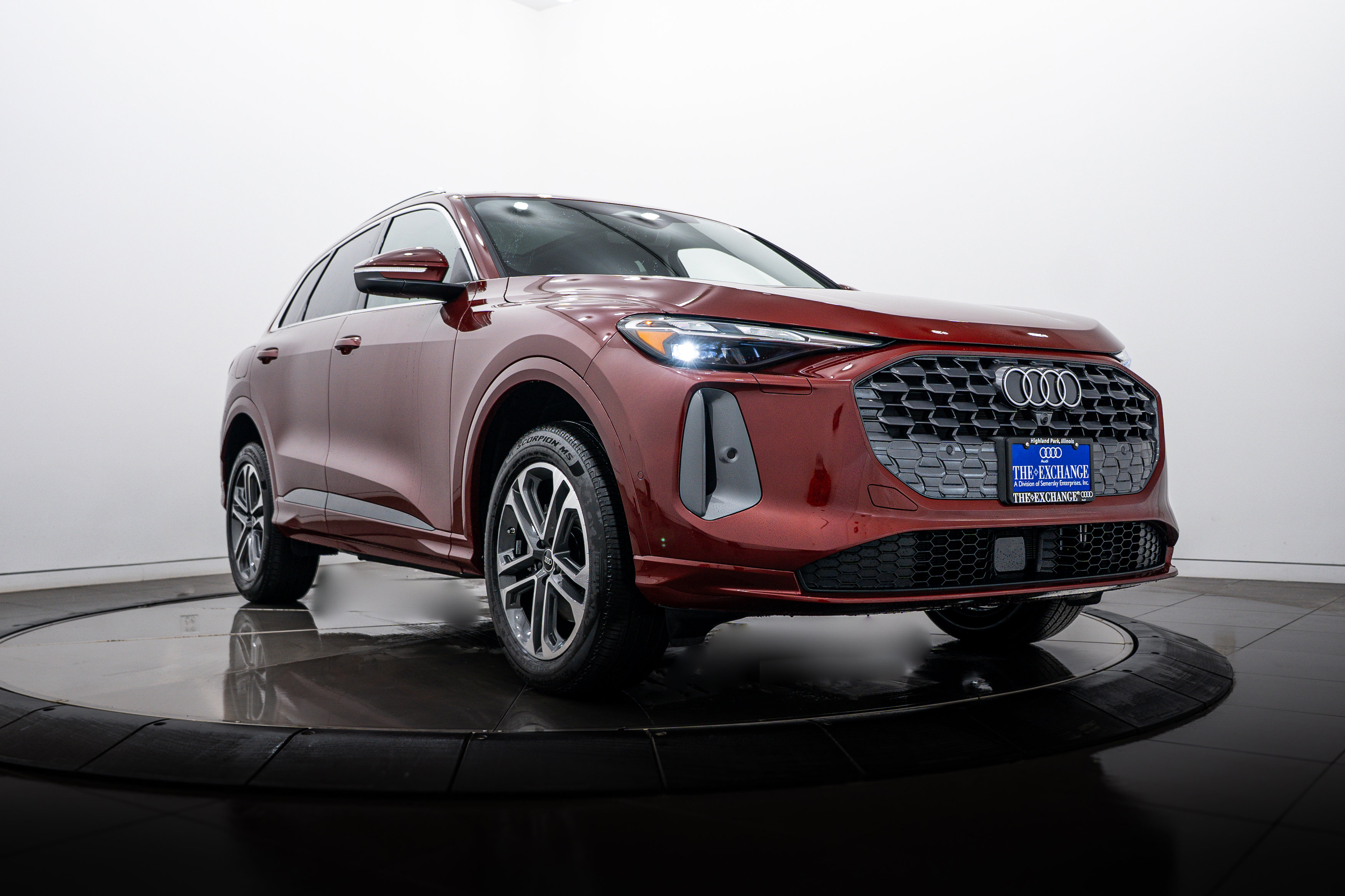 New 2025 Audi Q5 Premium image 1