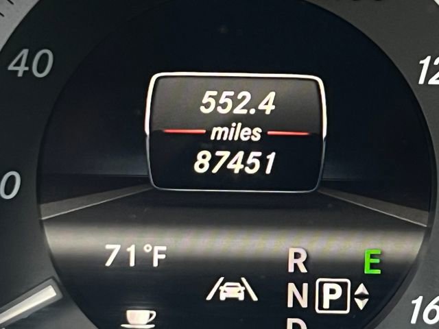 Used 2013 Mercedes-Benz E 350 4MATIC Sedan image 22