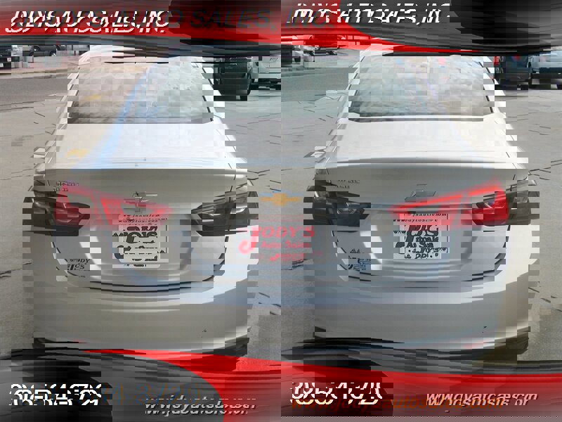 Used 2018 Chevrolet Malibu LS image 32