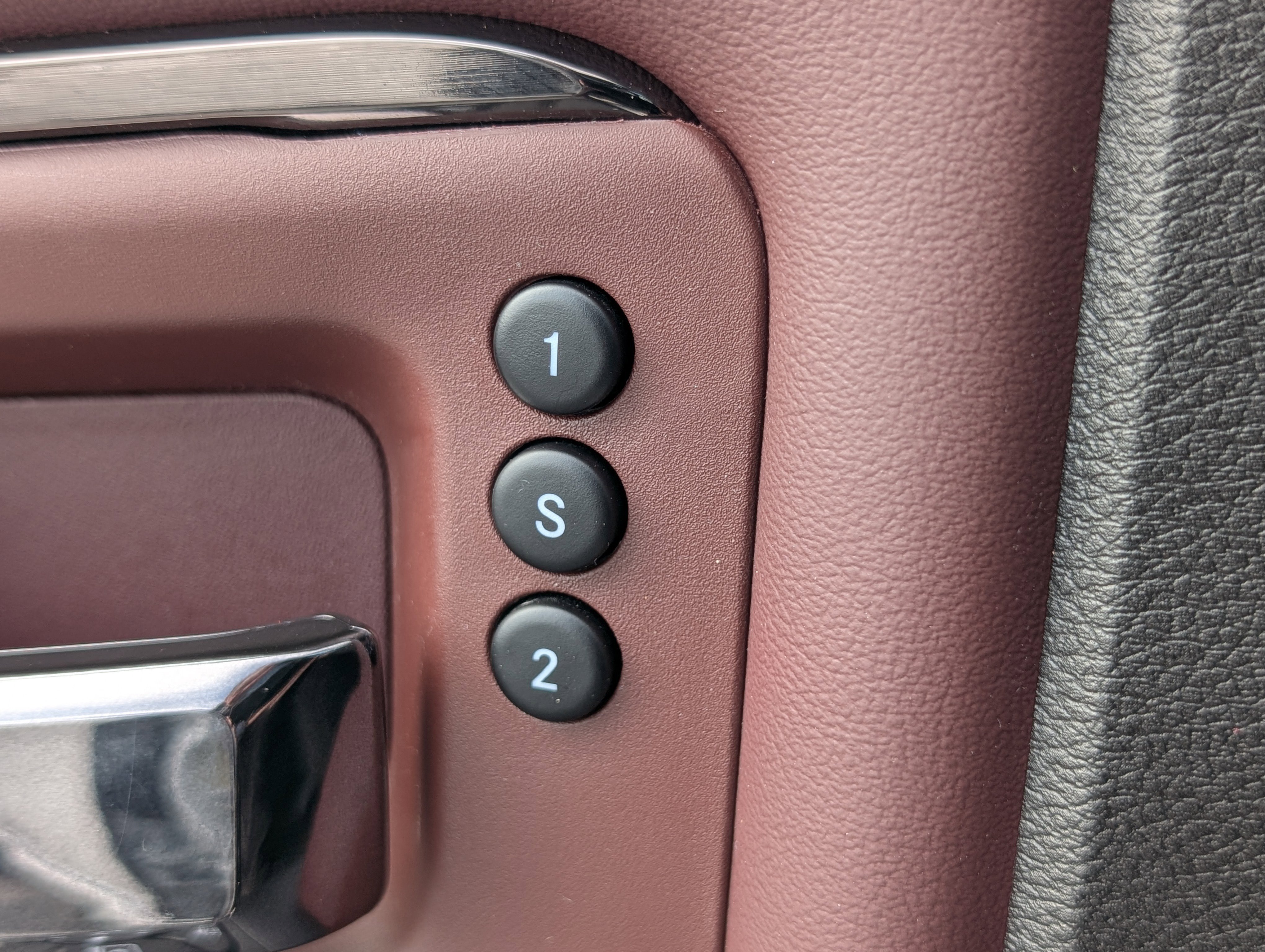 Used 2025 RAM 3500 Limited image 22