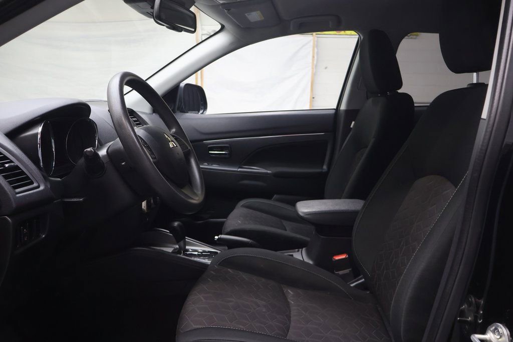 Used 2024 Mitsubishi Outlander Sport AWD image 16