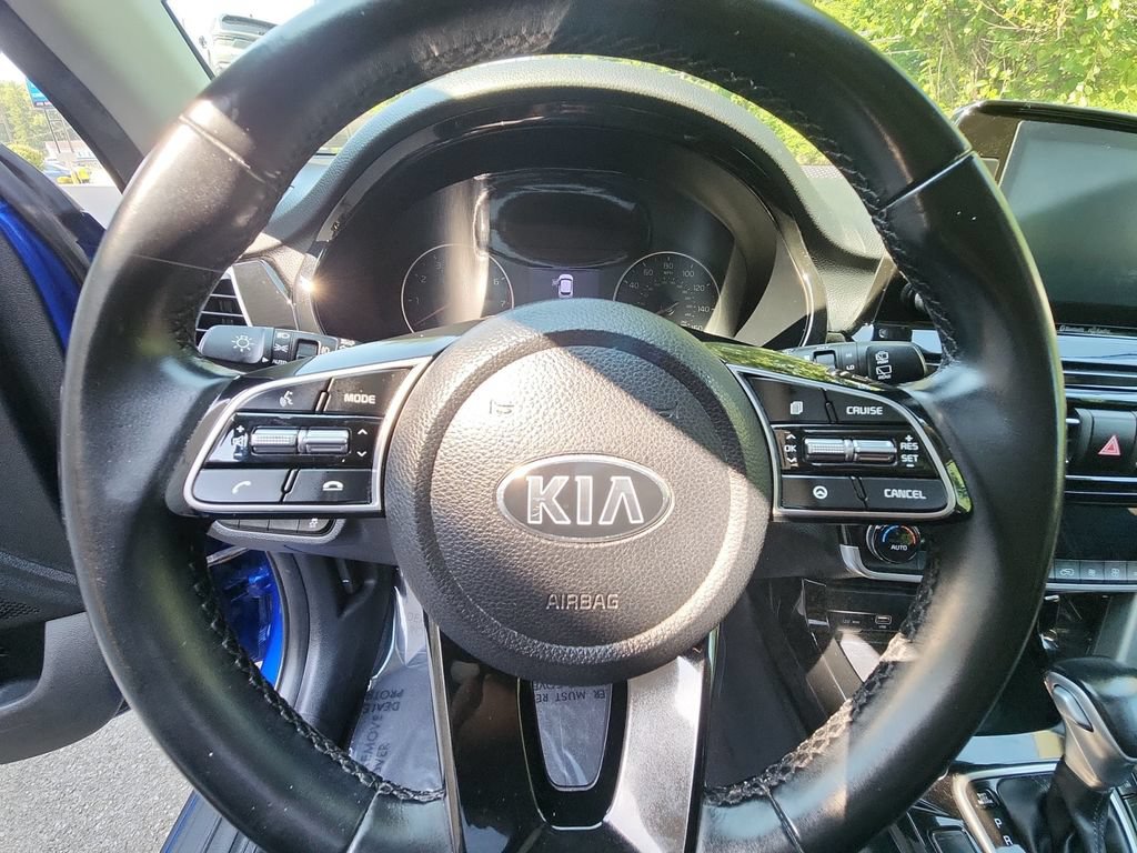 Used 2021 Kia Seltos EX AWD/4WD image 16