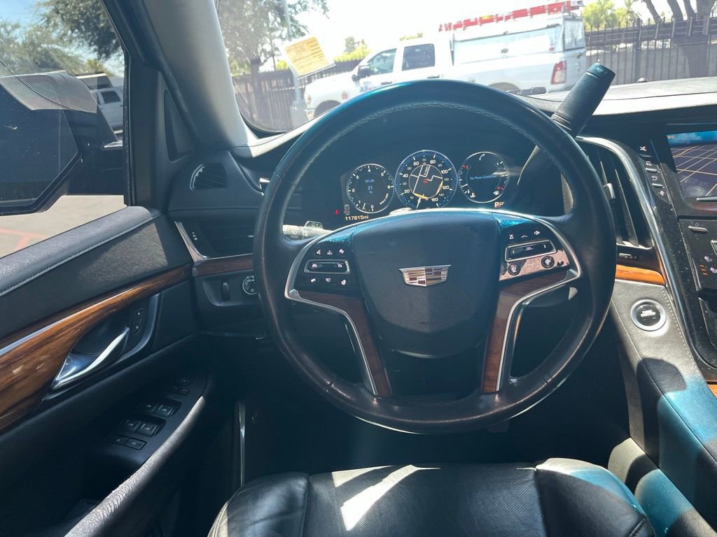 Used 2015 Cadillac Escalade Premium RWD image 4
