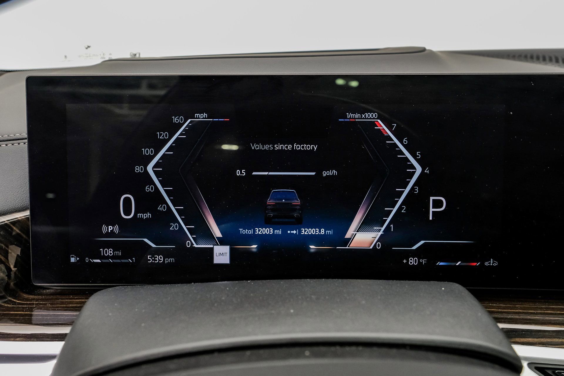 Used 2024 BMW X7 xDrive40i w/ M Sport Package image 24