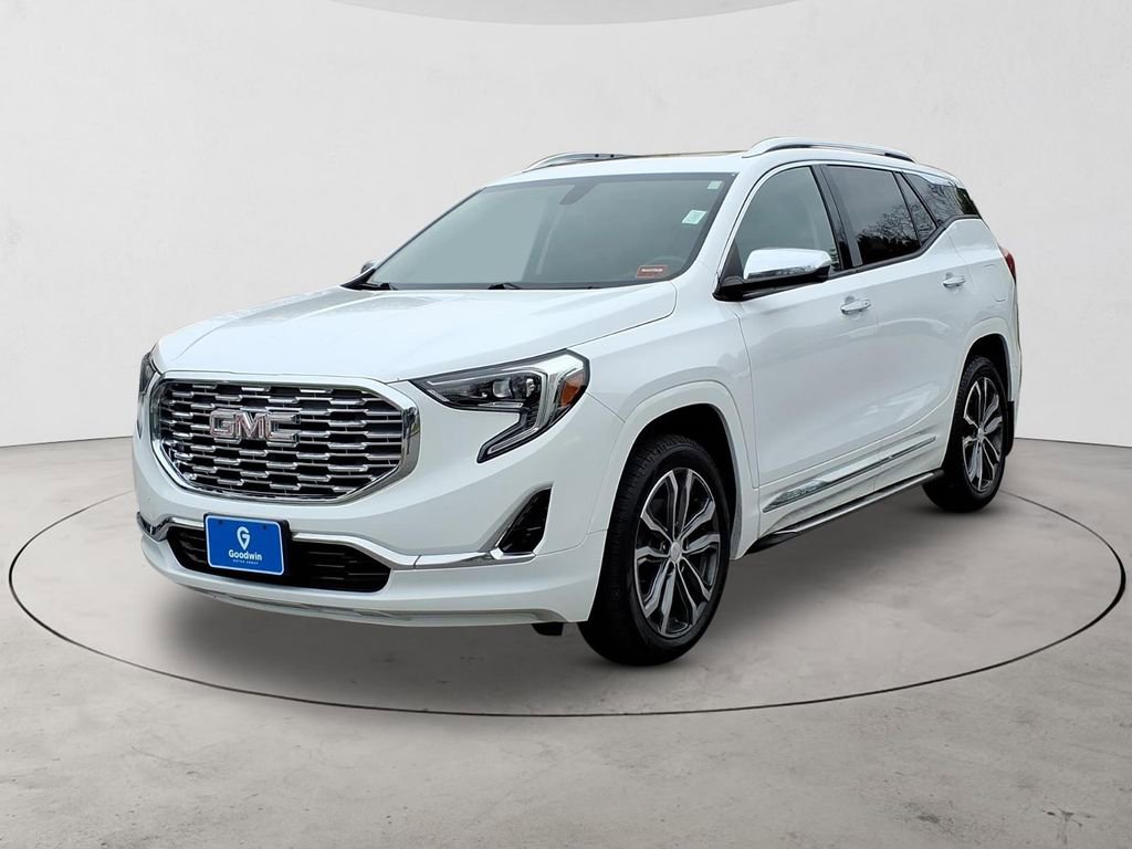 Used 2018 GMC Terrain Denali w/ LPO, 'HIT The Road' Package AWD/4WD image 1