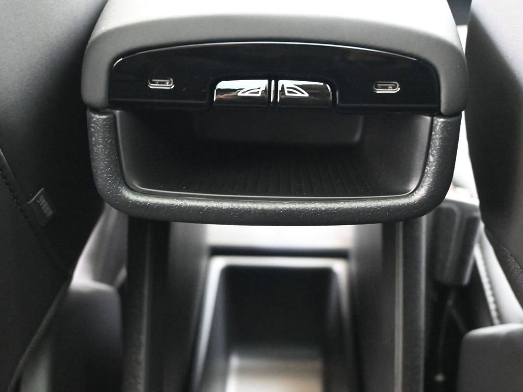 New 2026 Volvo EX30 Plus image 20