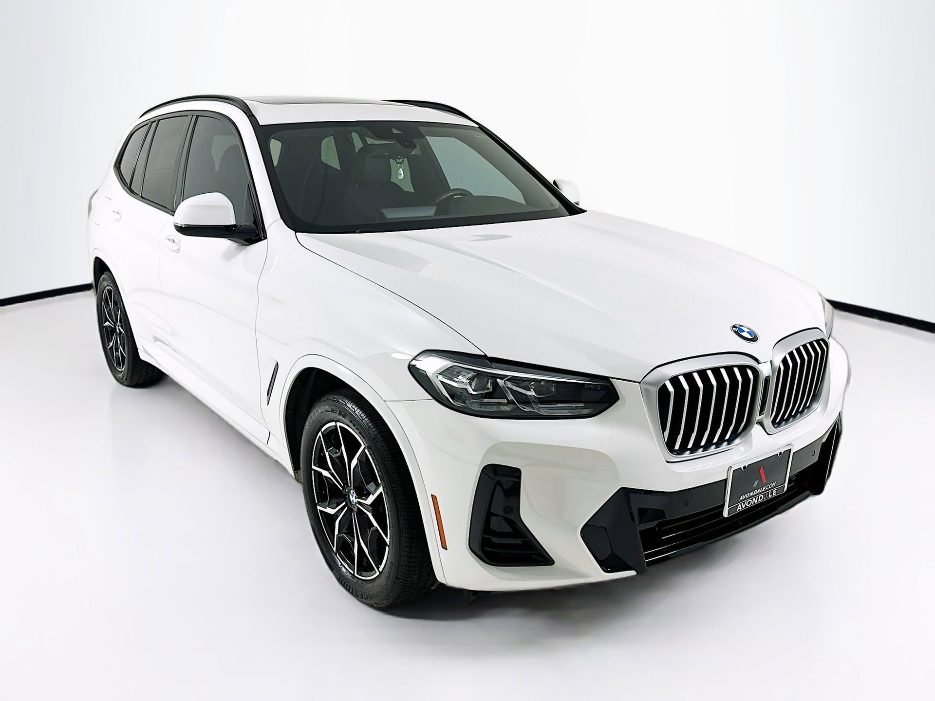 Used 2023 BMW X3 sDrive30i w/ M Sport Package image 1