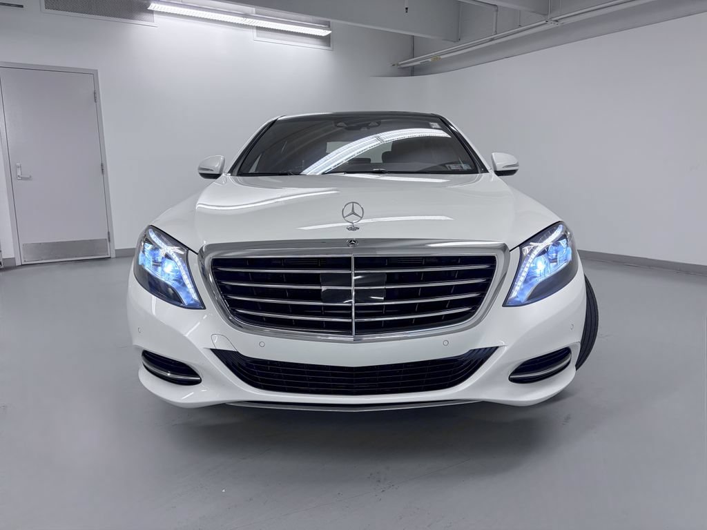 Used 2017 Mercedes-Benz S 550 4MATIC Sedan image 3
