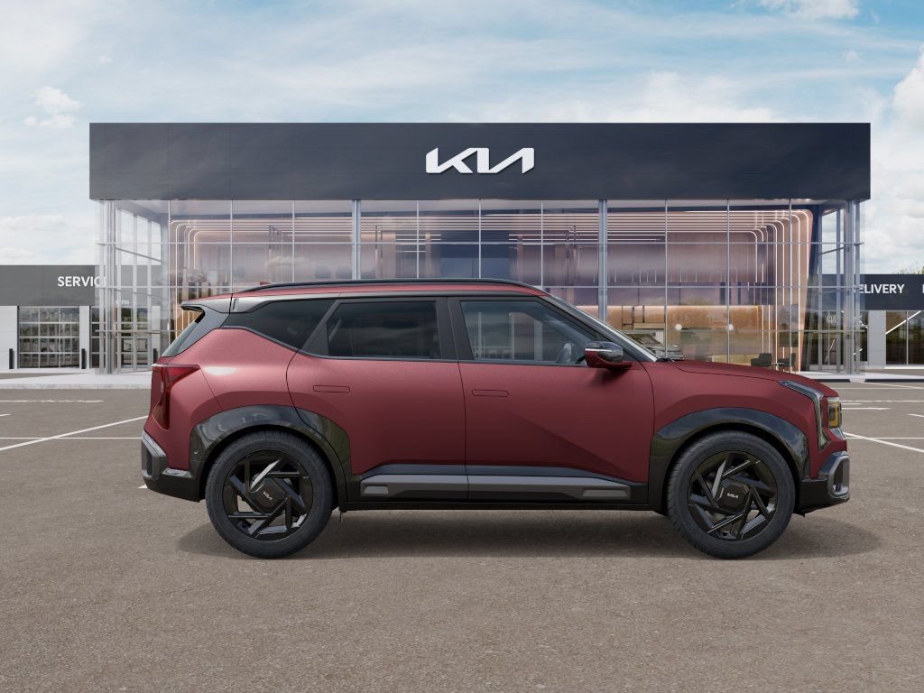 New 2027 Kia Seltos X-Line SX w/ X-Line SX Prestige Package AWD/4WD image 7