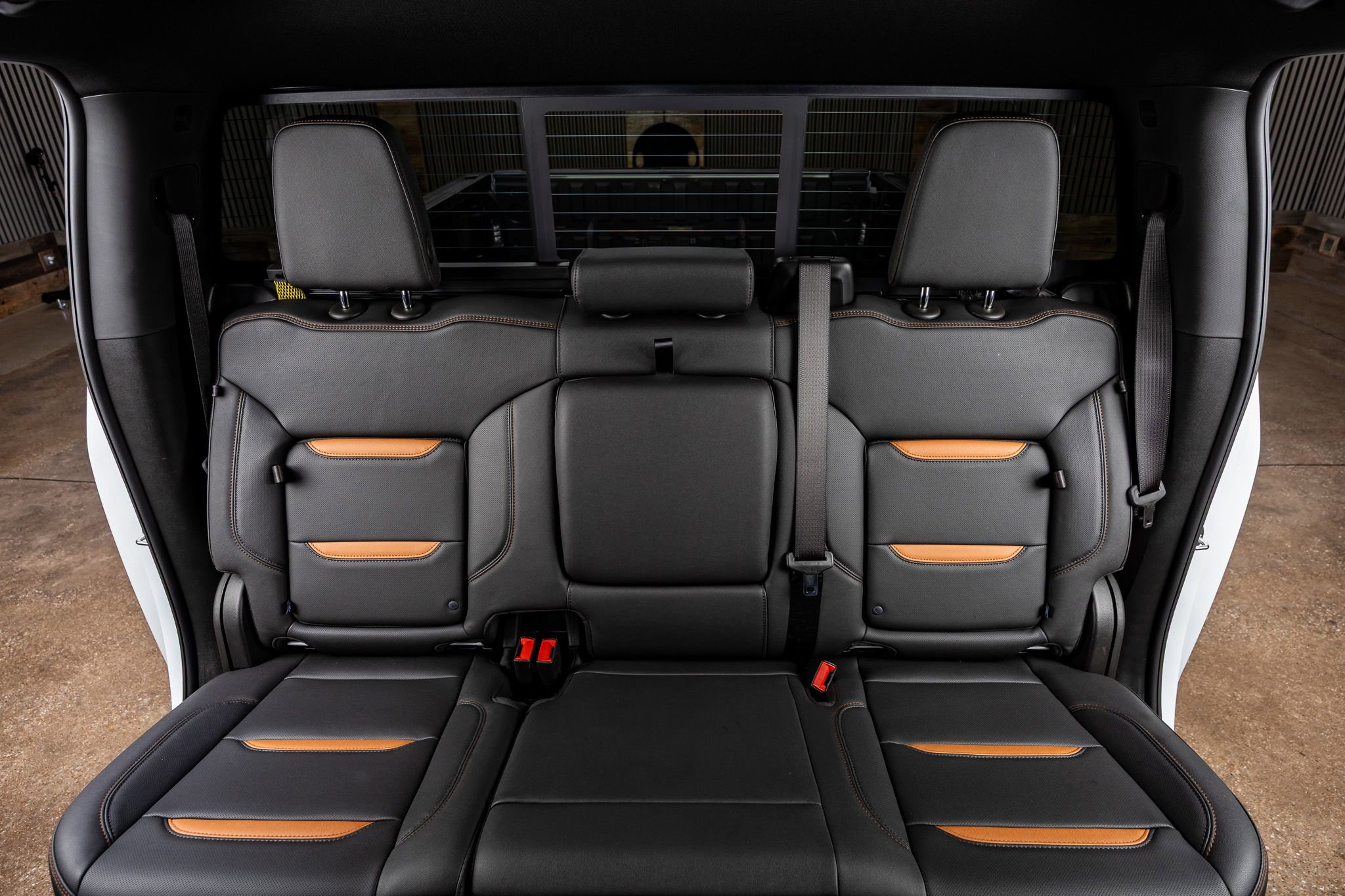 Used 2025 GMC Sierra 2500 AT4 w/ AT4 Premium Plus Package image 35