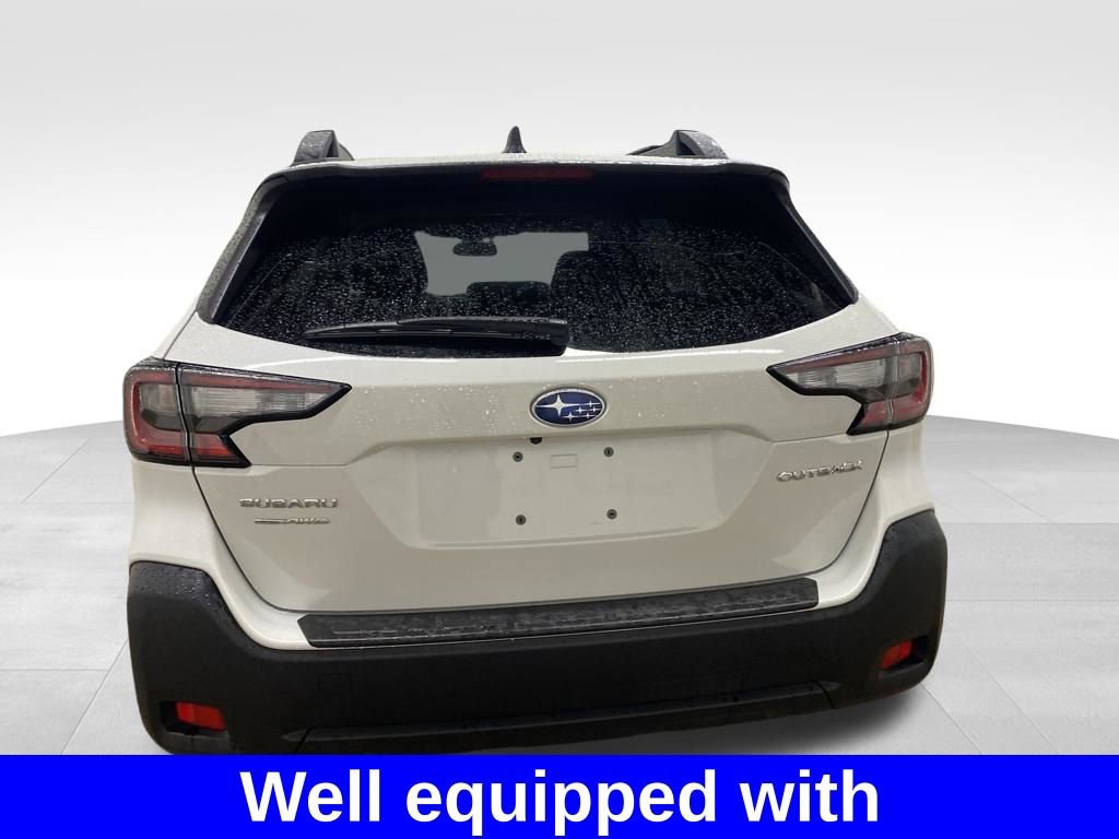 Certified 2025 Subaru Outback Premium image 3