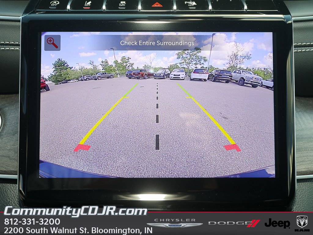 New 2025 Jeep Grand Cherokee Limited image 16