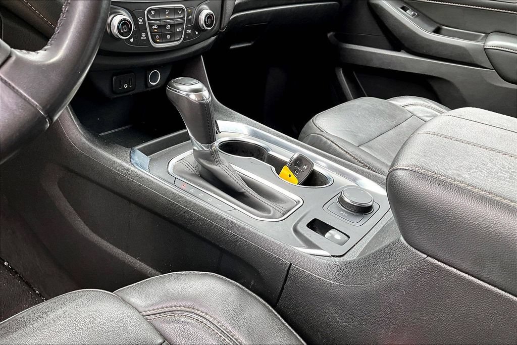 Used 2019 Chevrolet Traverse LT w/ LPO, Cargo Package FWD image 10