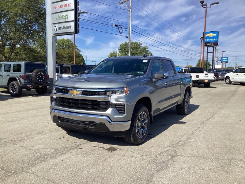 New 2026 Chevrolet Silverado 1500 LT image 3