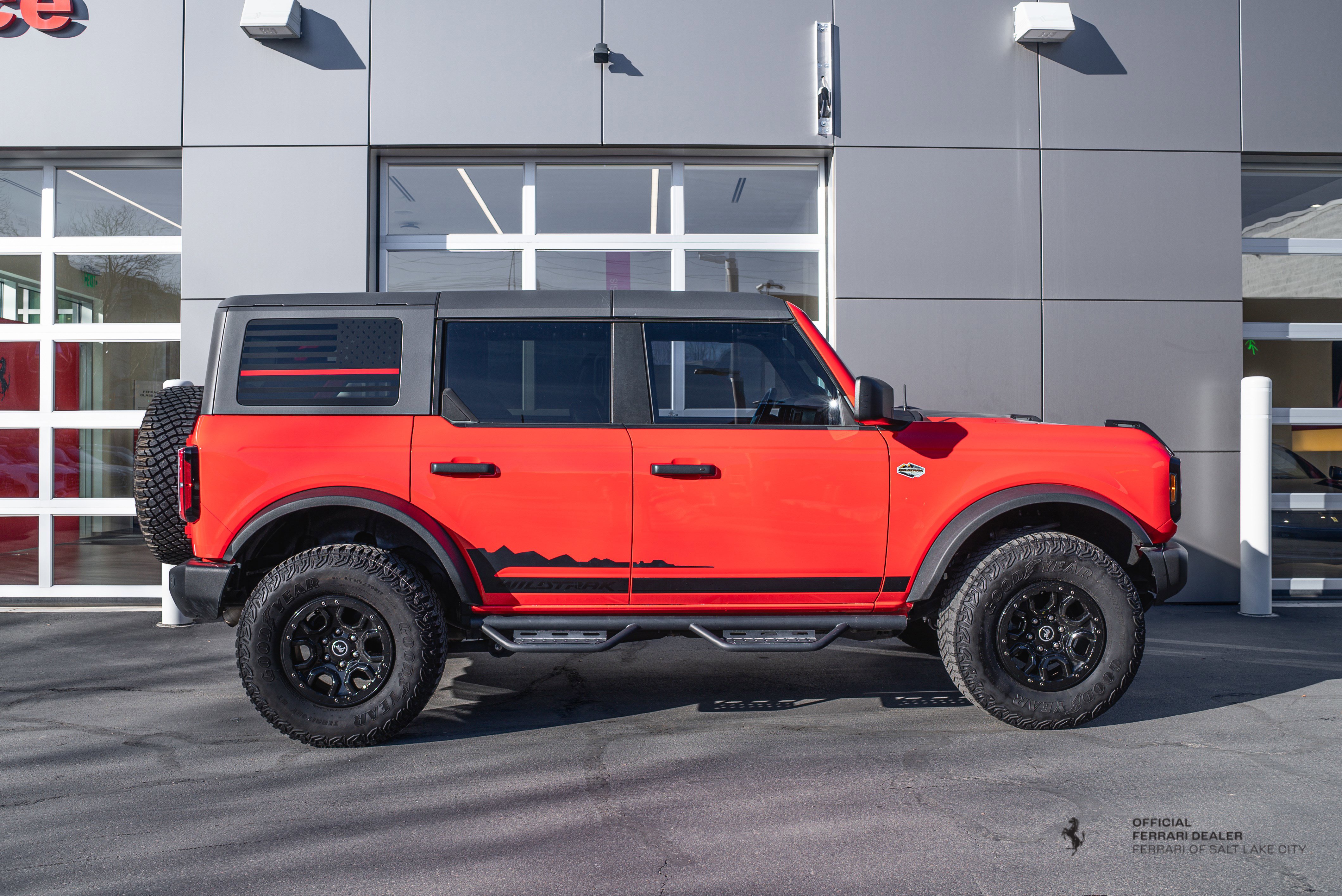 Used 2023 Ford Bronco Wildtrak image 12