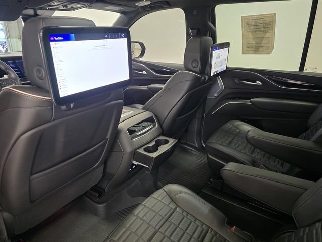 Used 2023 Cadillac Escalade V w/ LPO, ONYX Package AWD/4WD image 38