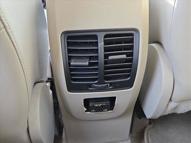 Used 2015 Ford Escape Titanium w/ Equipment Group 301A FWD image 14