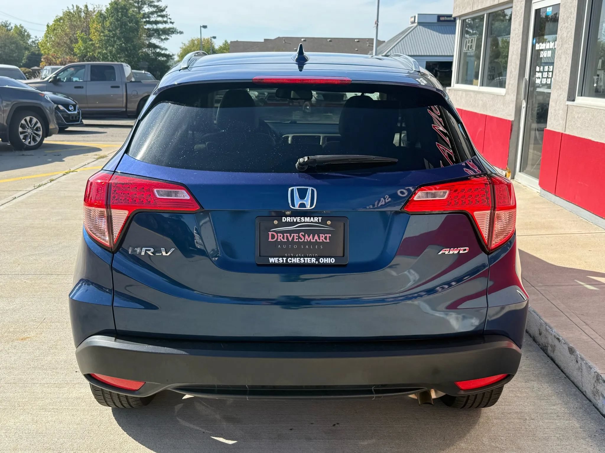 Used 2017 Honda HR-V EX-L image 7