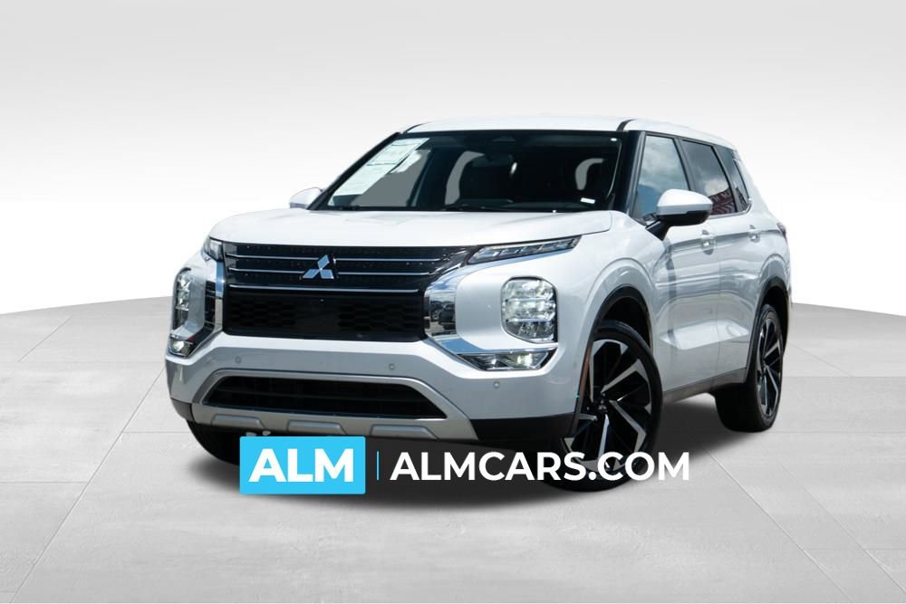 Used 2024 Mitsubishi Outlander SE