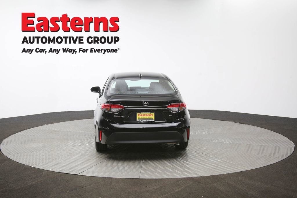 Used 2025 Toyota Corolla LE image 37