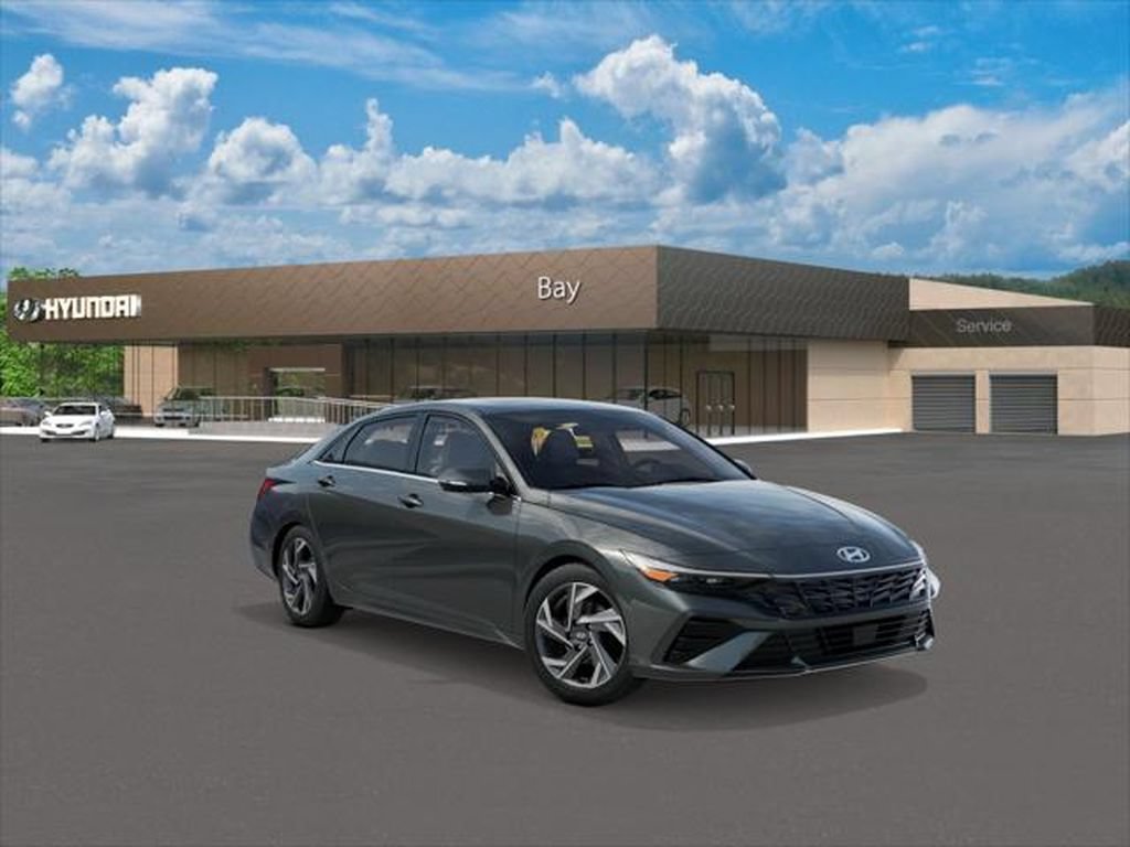 New 2026 Hyundai Elantra Limited FWD image 2