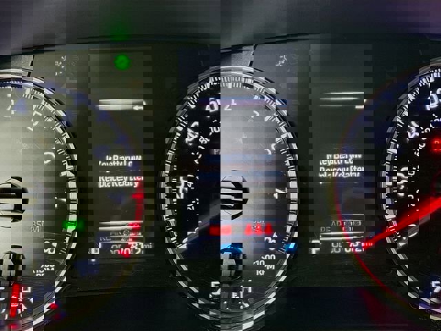 Used 2021 Toyota RAV4 XLE w/ Convenience Package AWD/4WD image 14