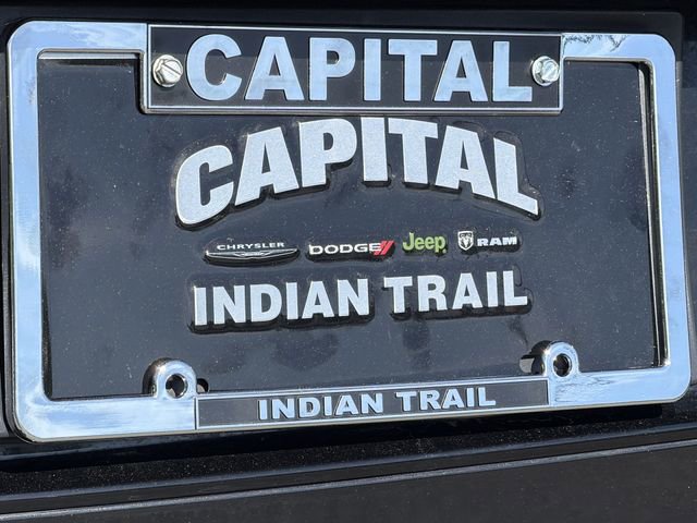 Used 2024 Land Rover Discovery S AWD/4WD image 41